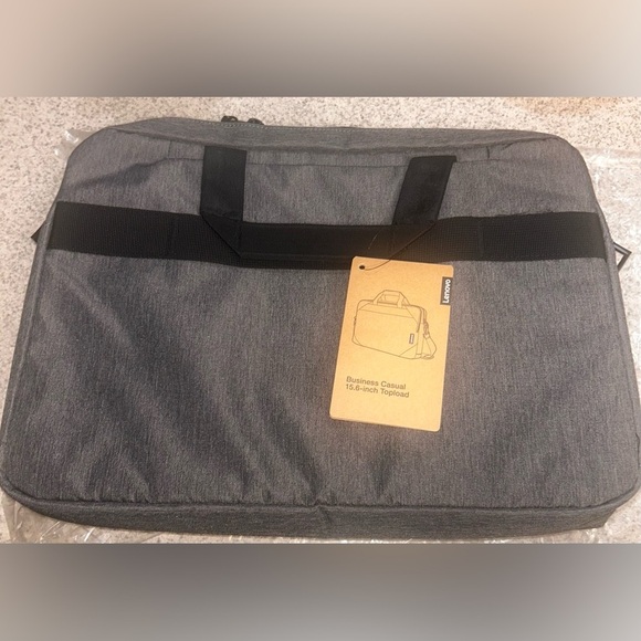 Lenovo Business Casual 15.6 Inch Topload Notebook Carrying Case 4X40X54259 *NEW* - Picture 3 of 6